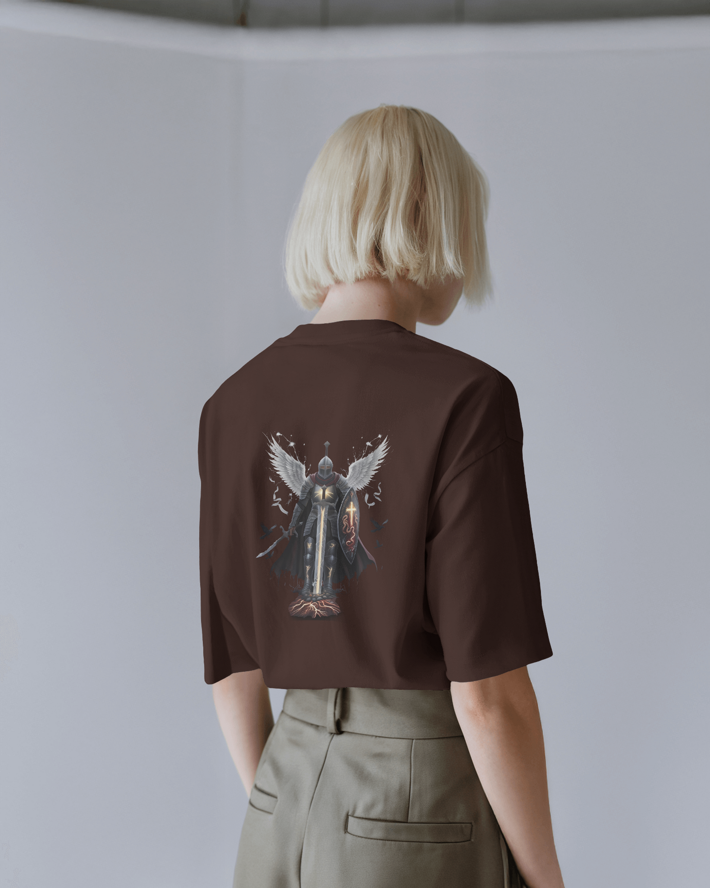 Majestic Strength in Oversized Comfort – Winged Knight Tee