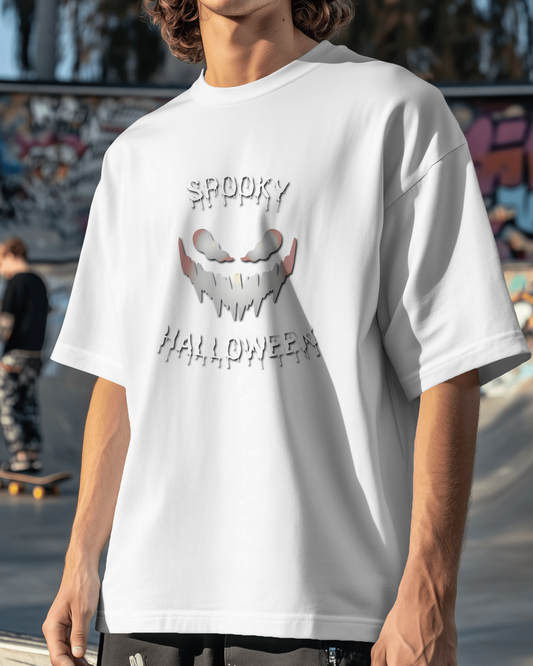 Spooky Halloween in Oversized Comfort – Creepy Tee