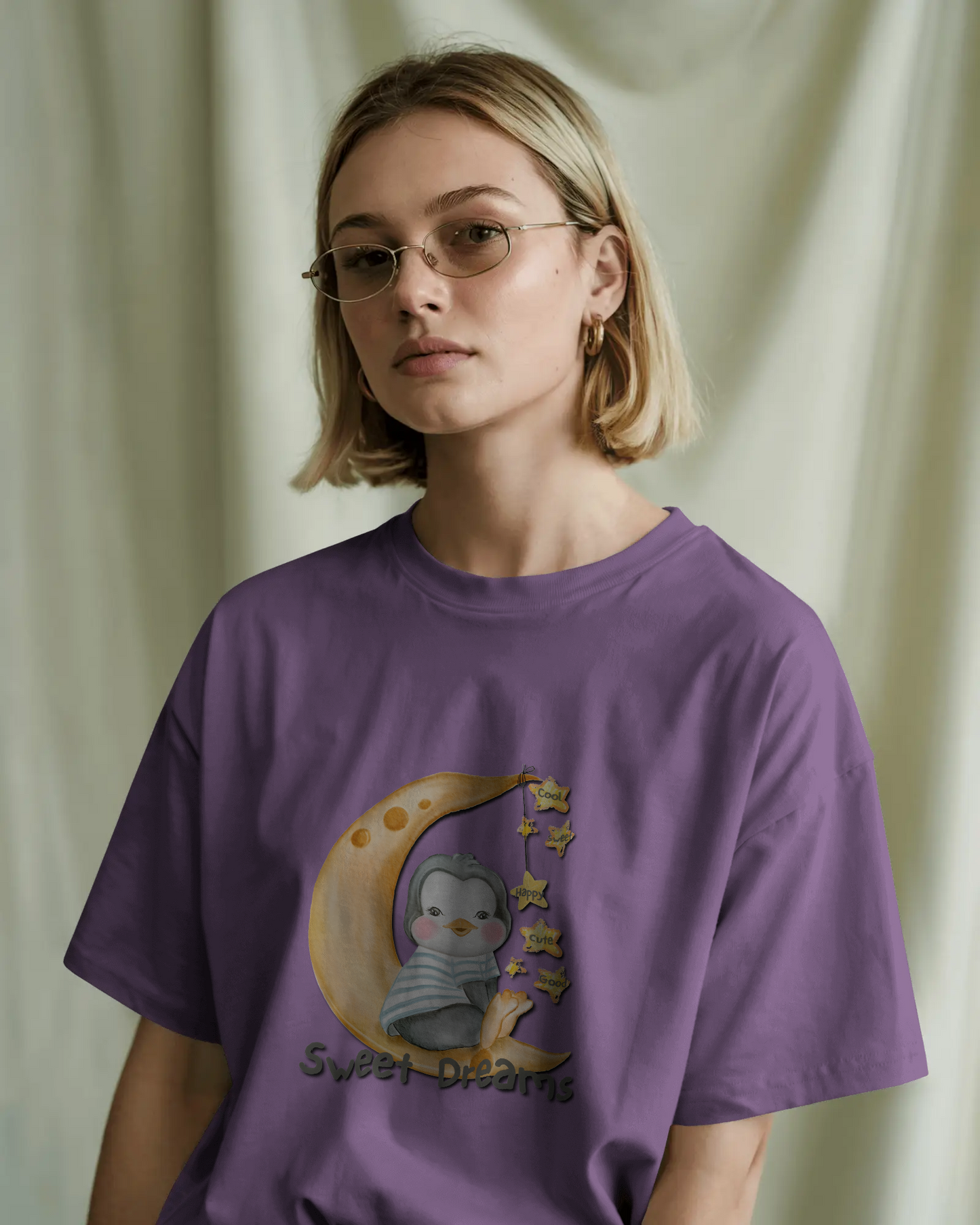 Dreamy Softness in Oversized Comfort – Sweet Dreams Tee