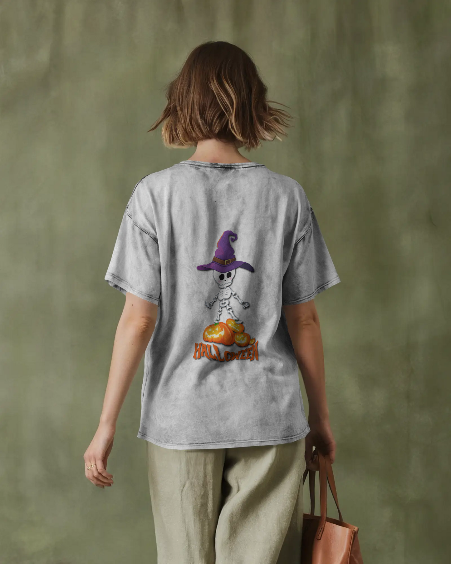 Spooky Chic in Ultra-Smooth Comfort – Halloween Skeleton Tee