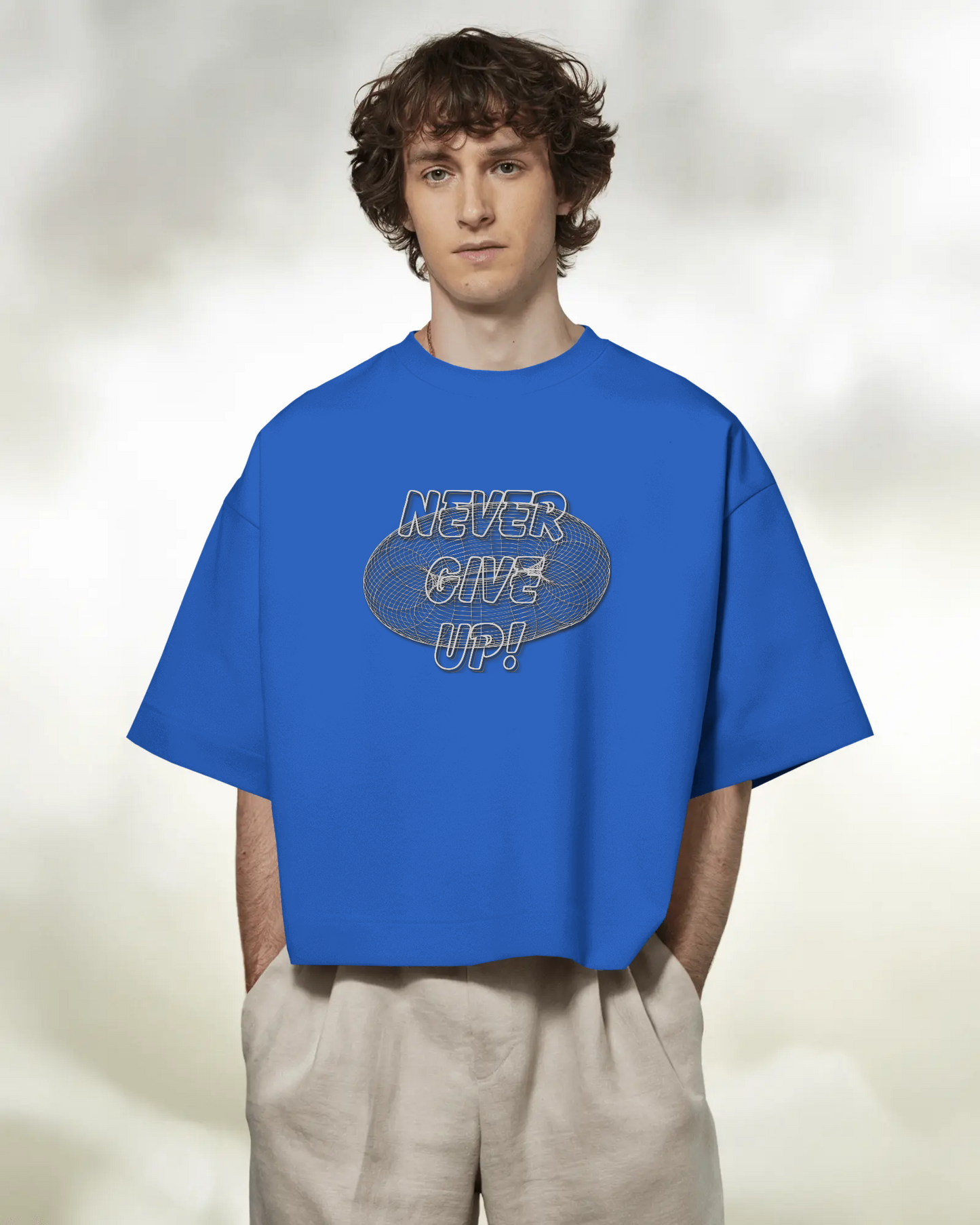 💪 Stay Motivated in Oversized Comfort – Never Give Up Tee