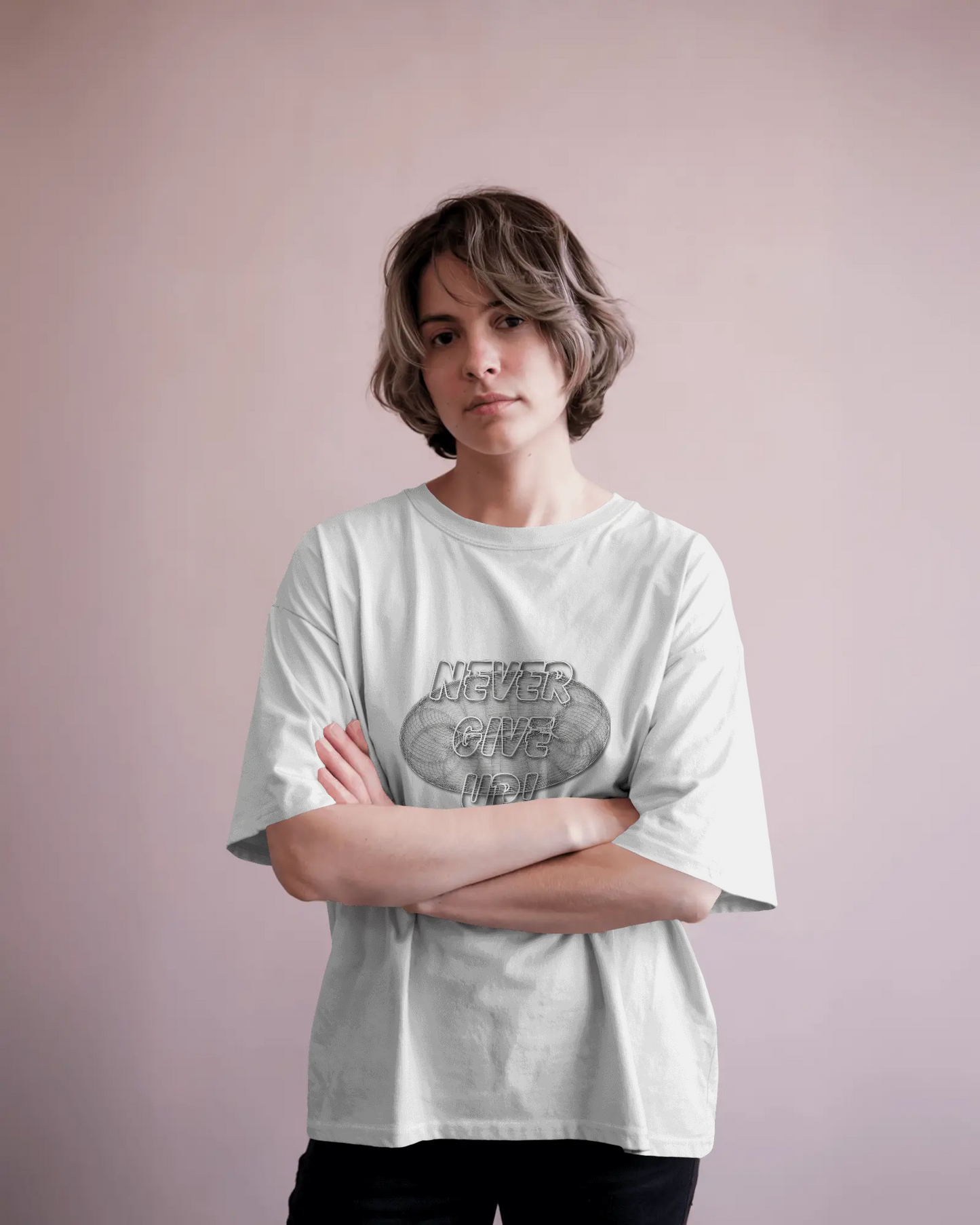 💪 Stay Motivated in Oversized Comfort – Never Give Up Tee