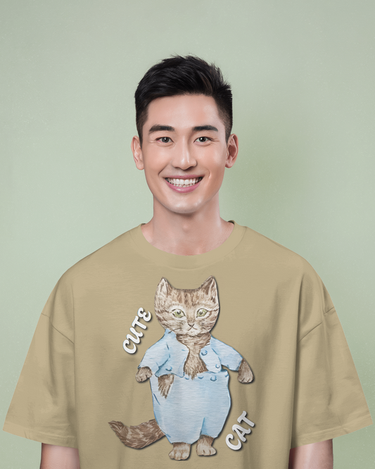 Cozy & Cute in Oversized Comfort – Cute Cat Tee