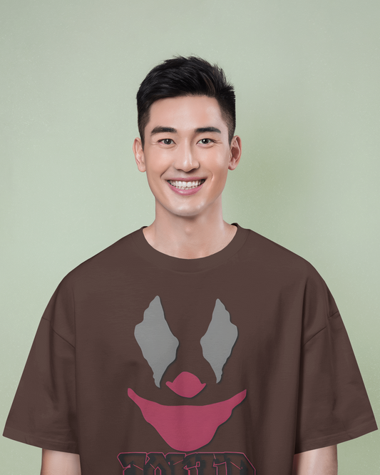 Joker Energy in Oversized Comfort – Statement Tee