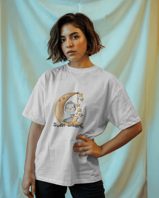 Dreamy Softness in Oversized Comfort – Sweet Dreams Tee