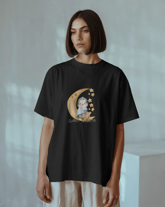 Dreamy Softness in Oversized Comfort – Sweet Dreams Tee