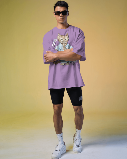 Cozy & Cute in Oversized Comfort – Cute Cat Tee