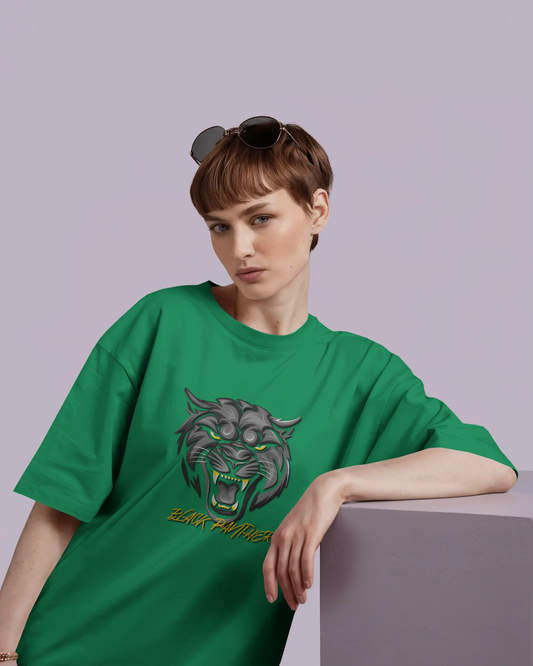 Spellbinding Oversized Comfort – Halloween Witch Tee