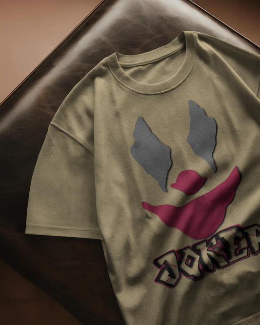 Joker Energy in Oversized Comfort – Statement Tee