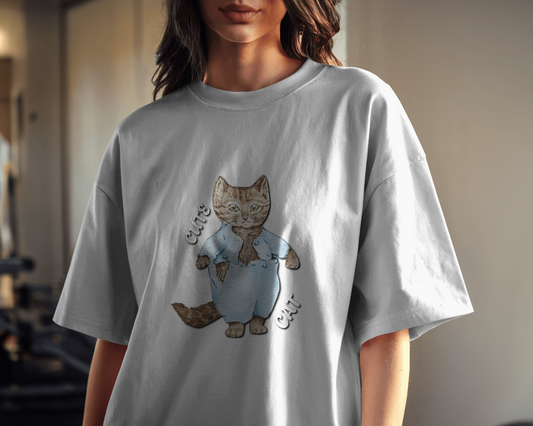 Cozy & Cute in Oversized Comfort – Cute Cat Tee
